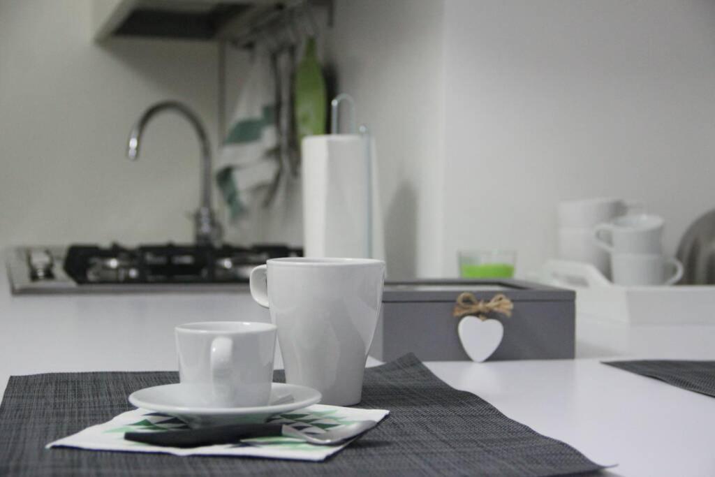The White Side Apartman Nápoly Kültér fotó
